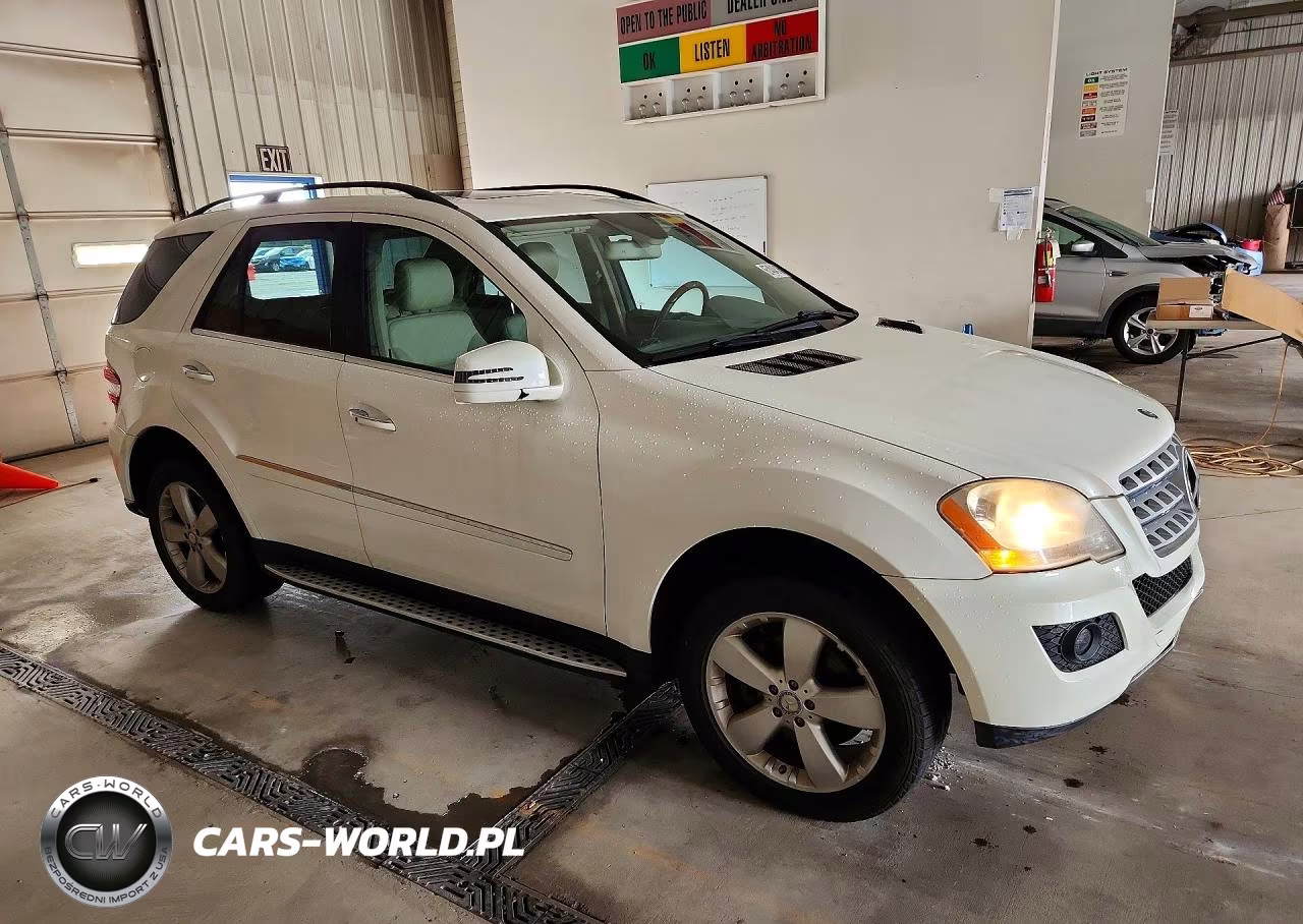 2011 Mercedes-Benz Ml 350 4Matic VIN:4JGBB8GBXBA719659 - 4