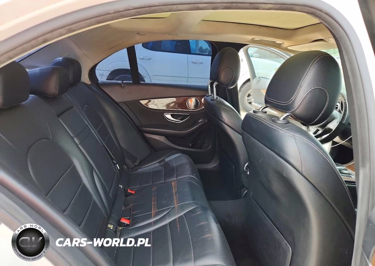 2015 Mercedes-Benz C 300 4Matic VIN:55SWF4KB2FU001612 - 10