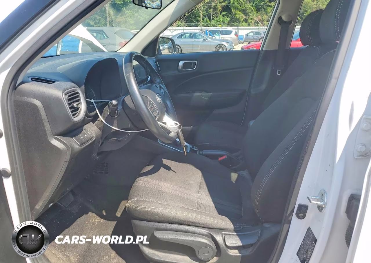 2020 Hyundai Venue Sel VIN:KMHRC8A39LU033044 - 7