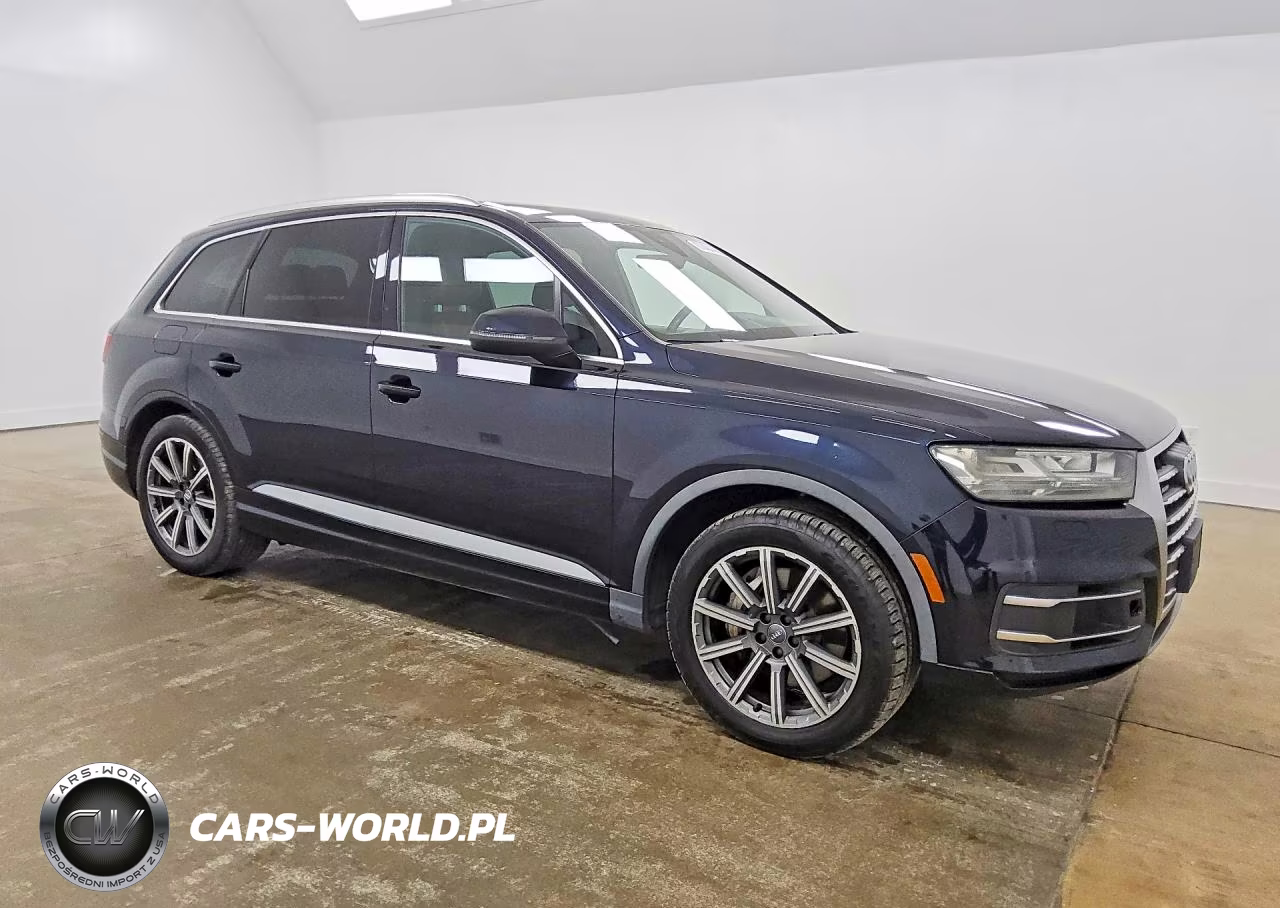 2018 Audi Q7 Premium Plus VIN:WA1LHAF76JD002713 - 4