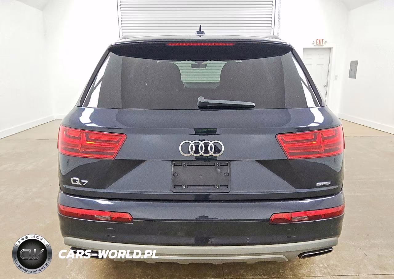 2018 Audi Q7 Premium Plus VIN:WA1LHAF76JD002713 - 6