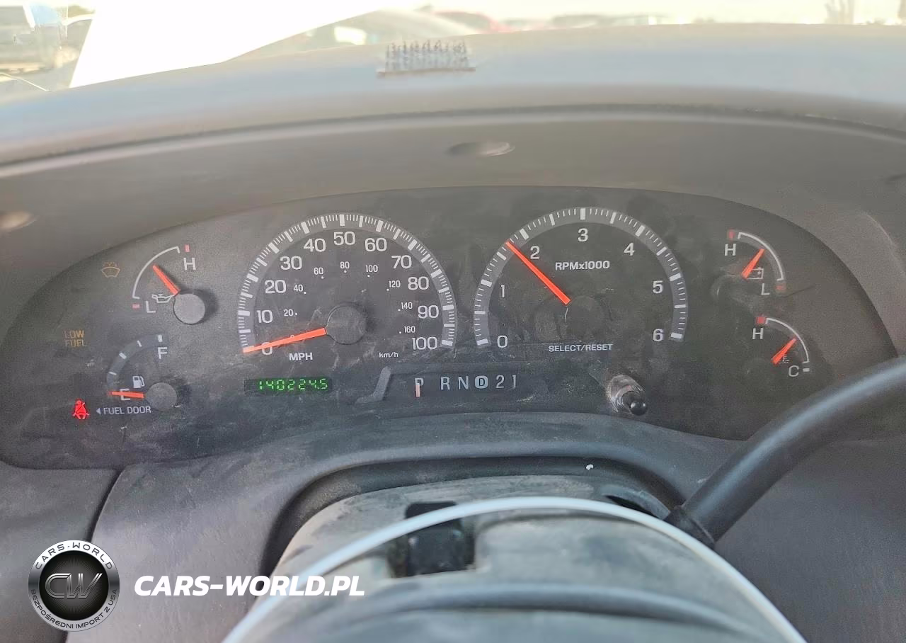 2000 Ford Expedition VIN:1FMRU15L2YLB87199 - 9