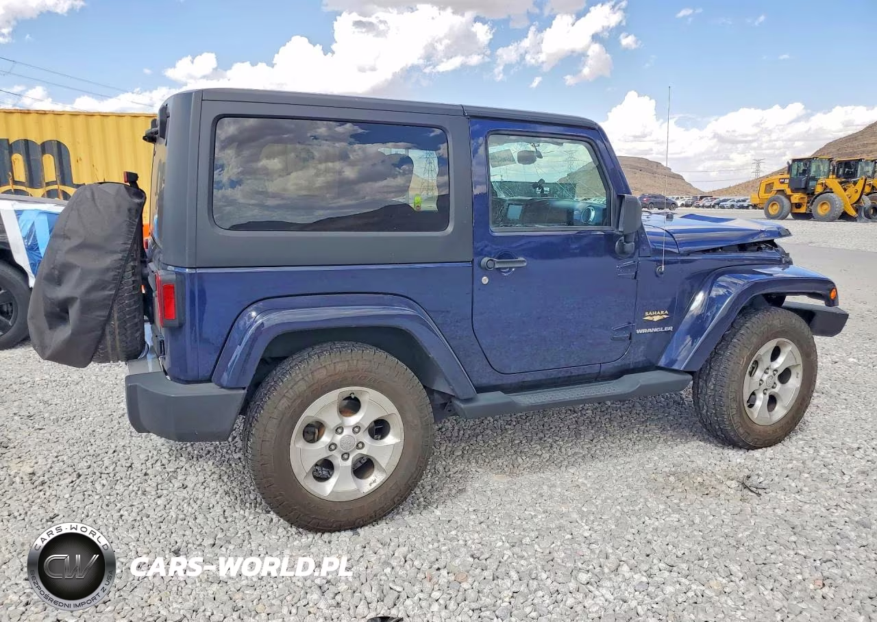 2013 Jeep Wrangler Sahara VIN:1C4AJWBG6DL519203 - 3