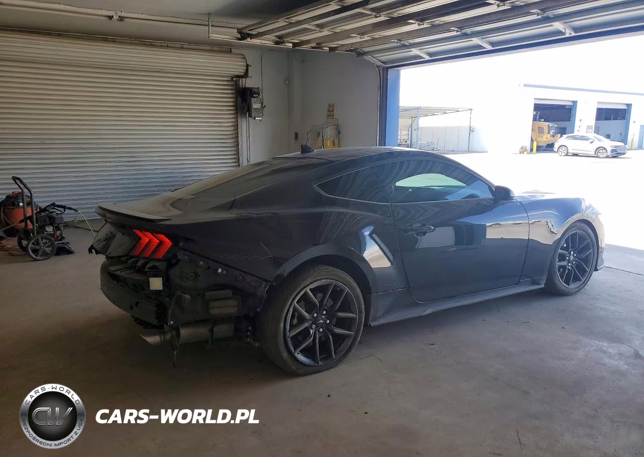2025 Ford Mustang VIN:1FA6P8TH3S5131280 - 3