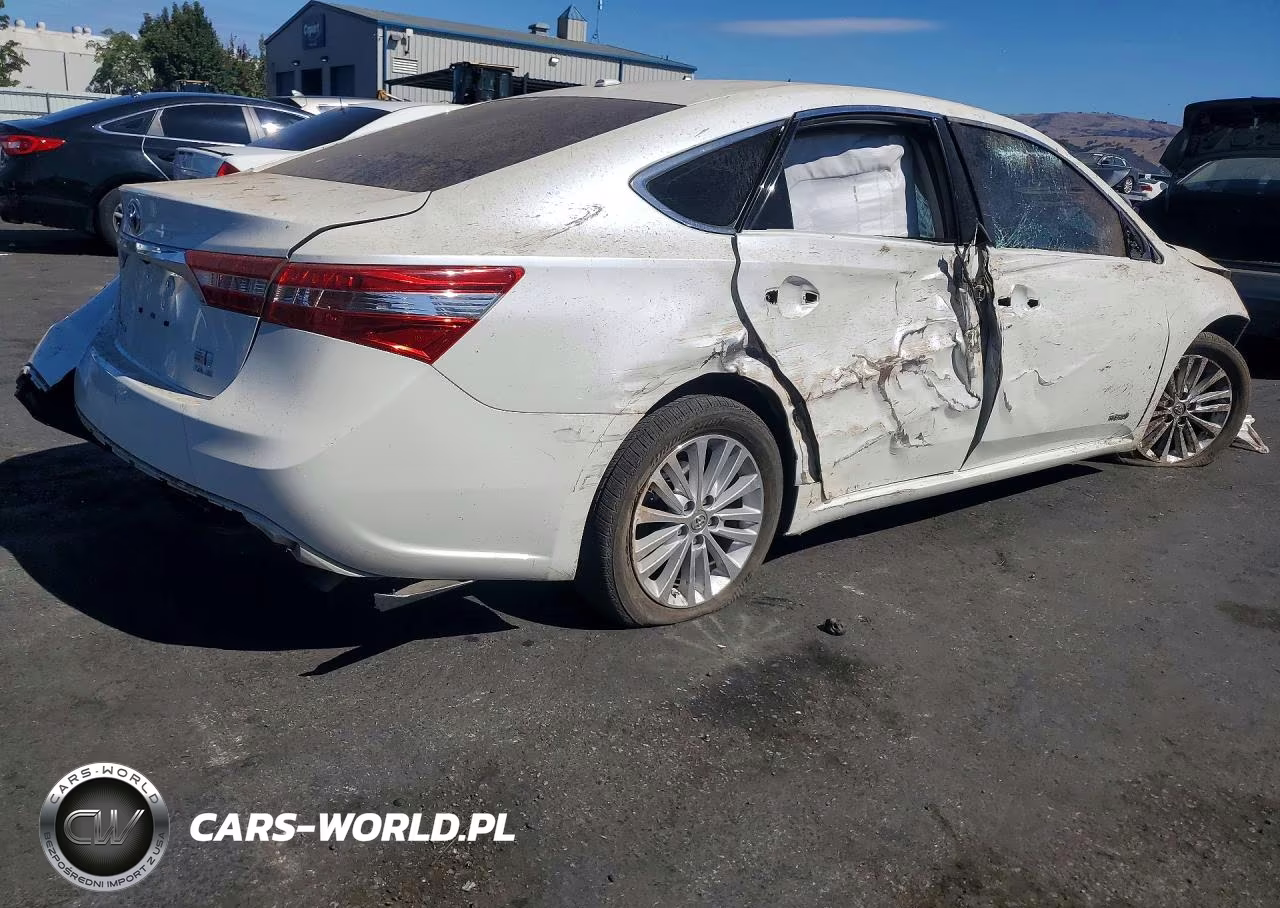 2014 Toyota Avalon Hybrid Xle Touring VIN:4T1BD1EB8EU020778 - 3