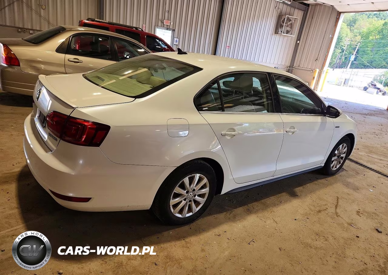 2013 Volkswagen Jetta Hybrid VIN:3VW637AJXDM284156 - 3