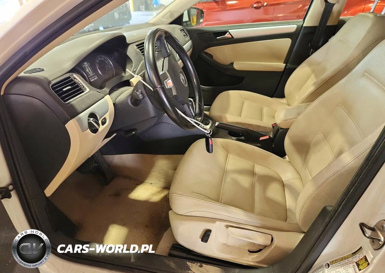 2013 Volkswagen Jetta Hybrid VIN:3VW637AJXDM284156 - 7
