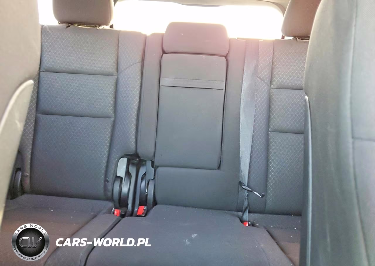 2018 Jeep Grand Cherokee Laredo VIN:1C4RJFAGXJC355969 - 10