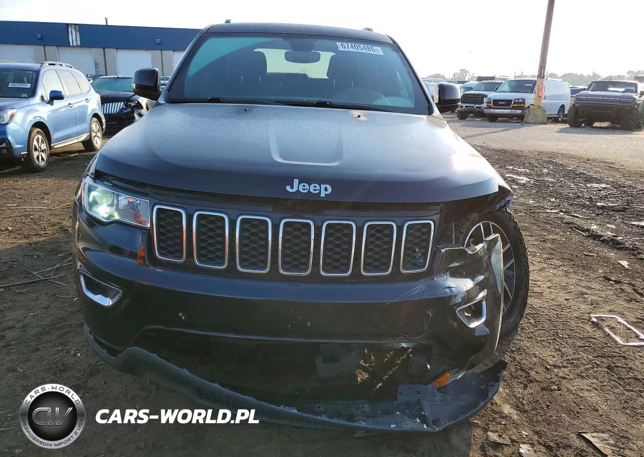 2018 Jeep Grand Cherokee Laredo VIN:1C4RJFAGXJC355969 - 5