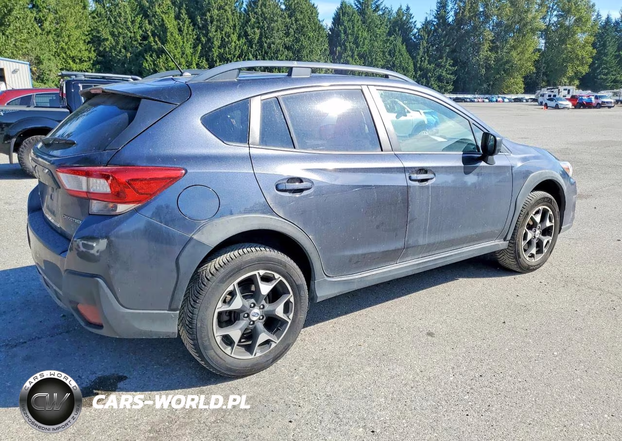 2018 Subaru Crosstrek VIN:JF2GTAAC6JH230831 - 3