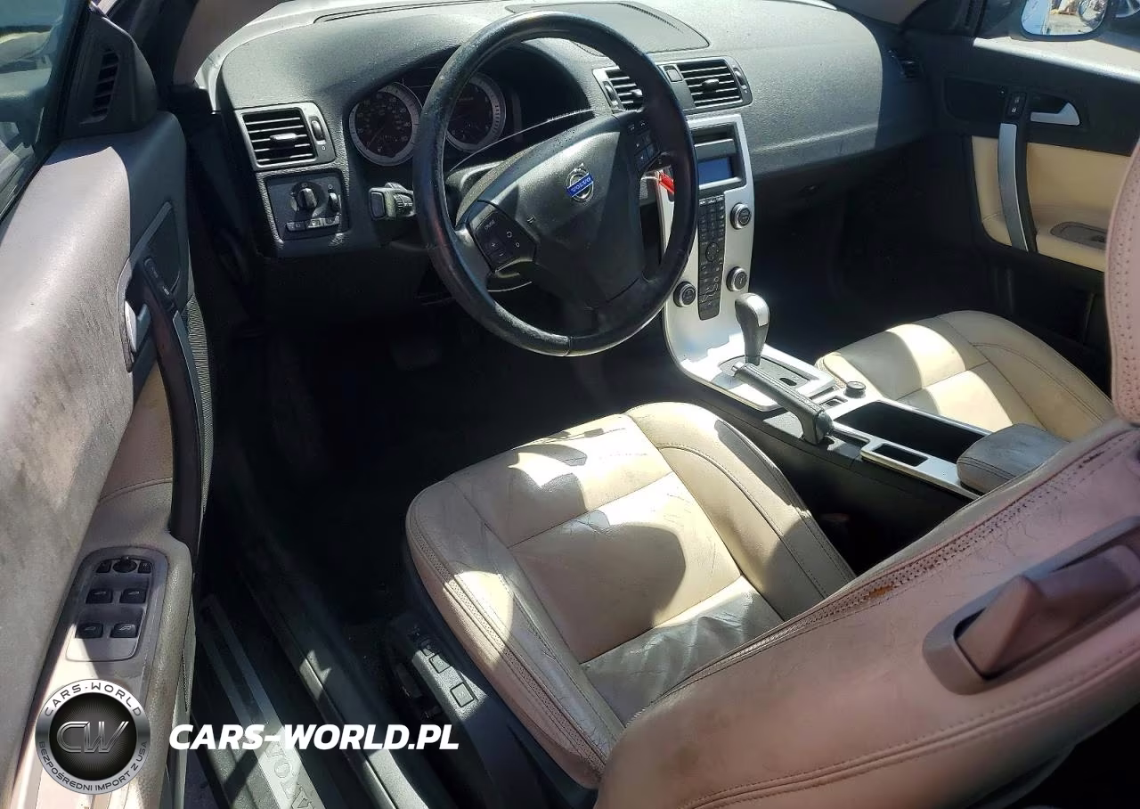 2012 Volvo C70 T5 VIN:YV1672MC8CJ123740 - 8