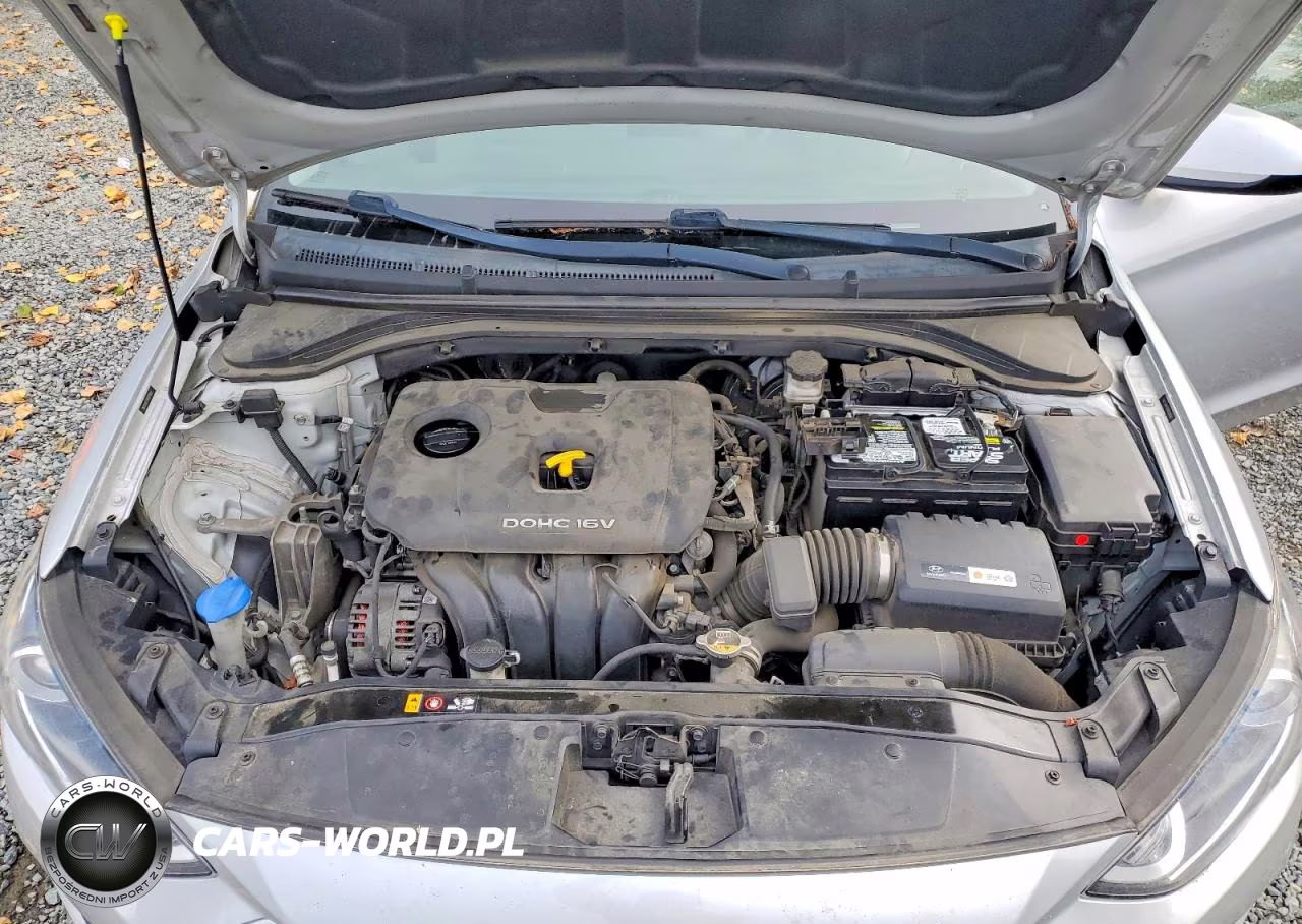 2017 Hyundai Elantra Se VIN:5NPD84LFXHH210864 - 11