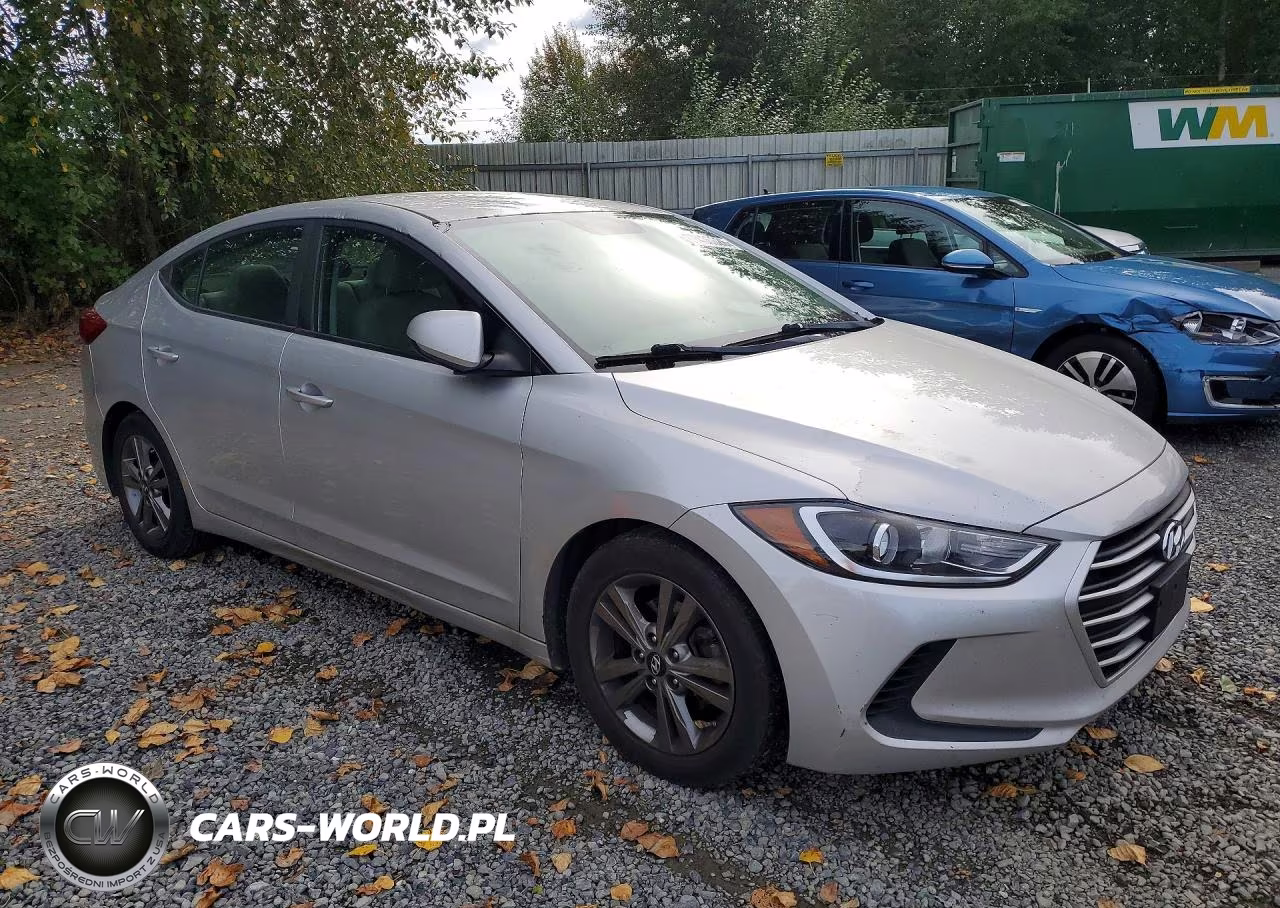 2017 Hyundai Elantra Se VIN:5NPD84LFXHH210864 - 4