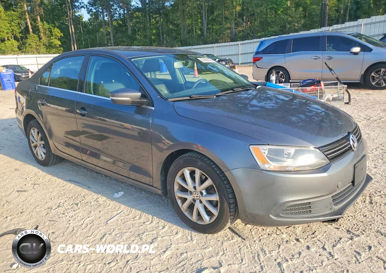 2013 Volkswagen Jetta Se VIN:3VWDX7AJ6DM408449 - 4