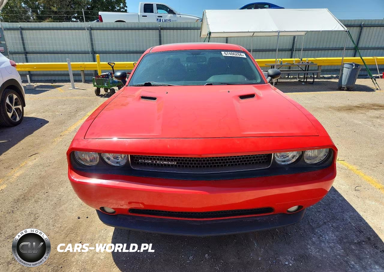 2014 Dodge Challenger Sxt VIN:2C3CDYAG6EH247722 - 5