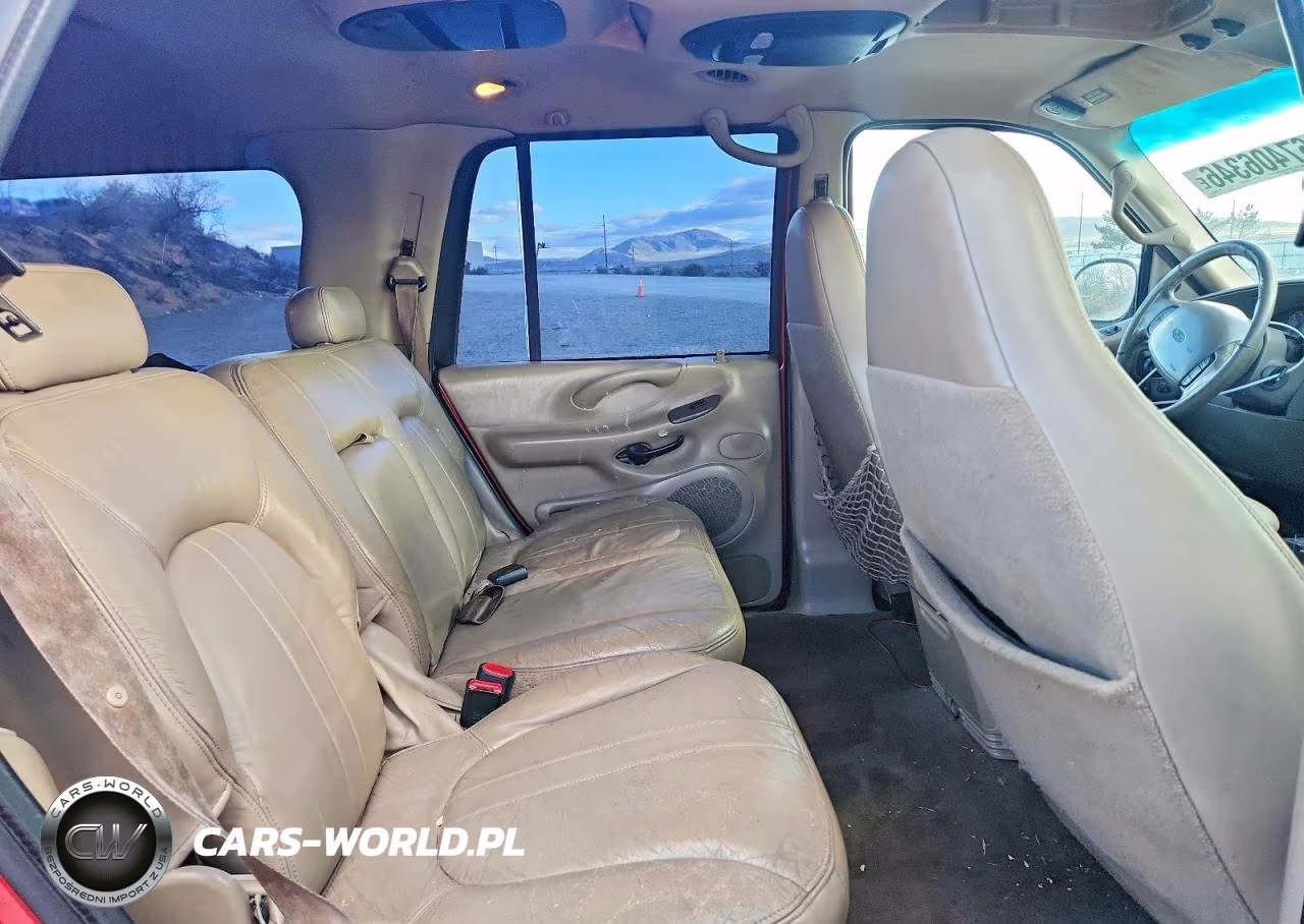 2000 Ford Expedition Eddie Bauer VIN:1FMRU1769YLB05427 - 10