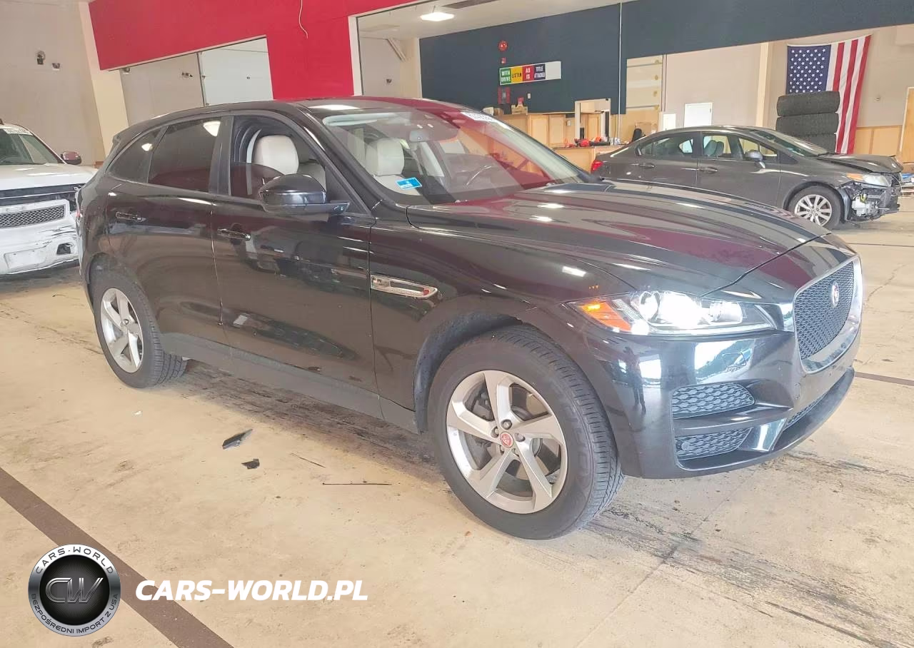 2017 Jaguar F-Pace Premium VIN:SADCJ2BV4HA048349 - 4