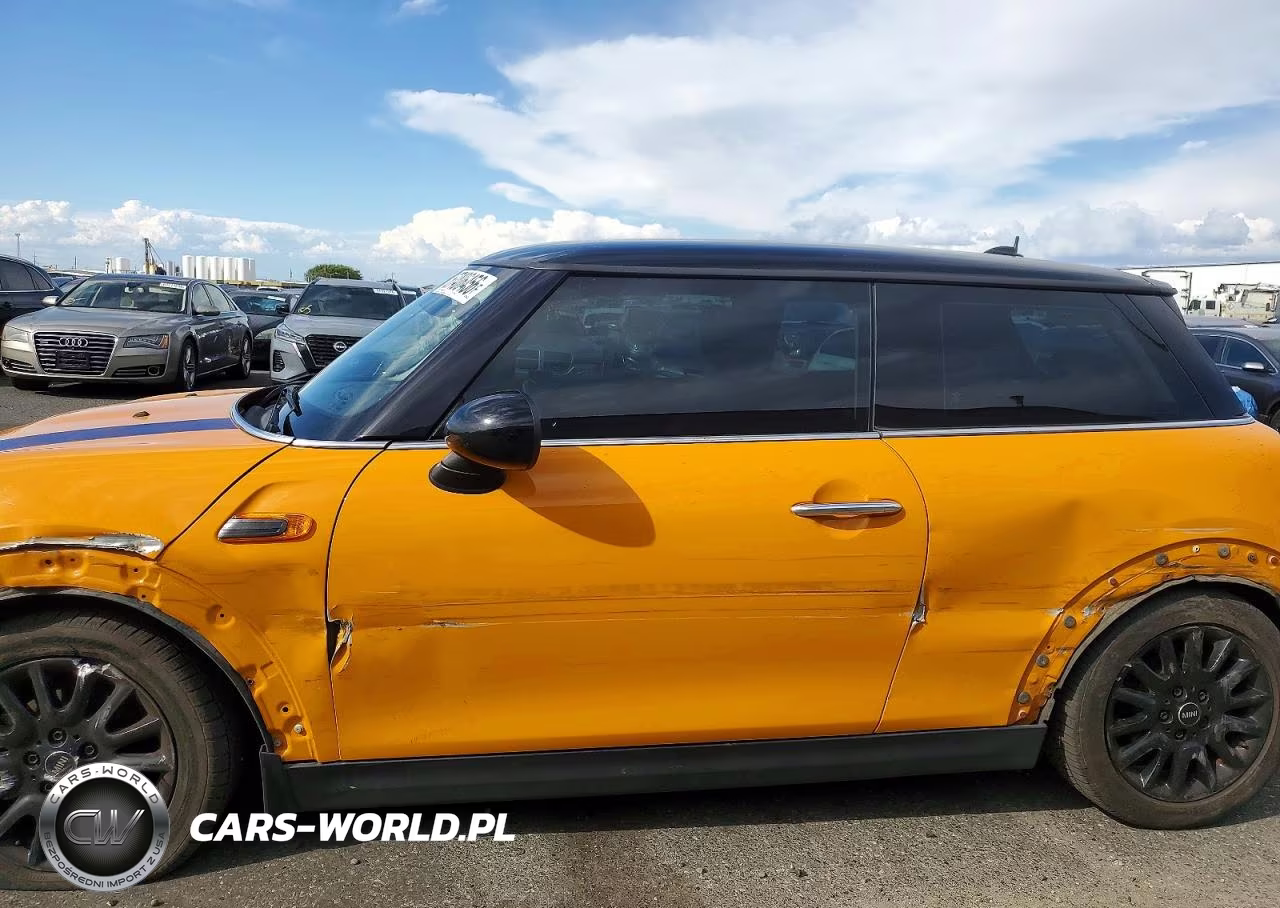 2015 Mini Cooper VIN:WMWXM5C50F3A97456 - 12