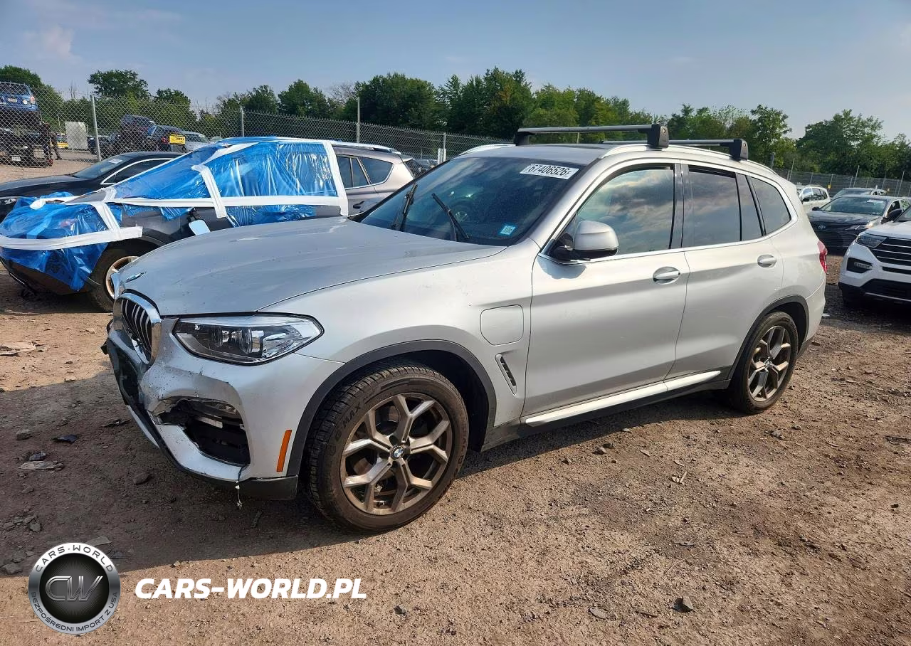 2021 BMW X3 xDrive30E VIN:5UXTS1C07M9F21311 - 1