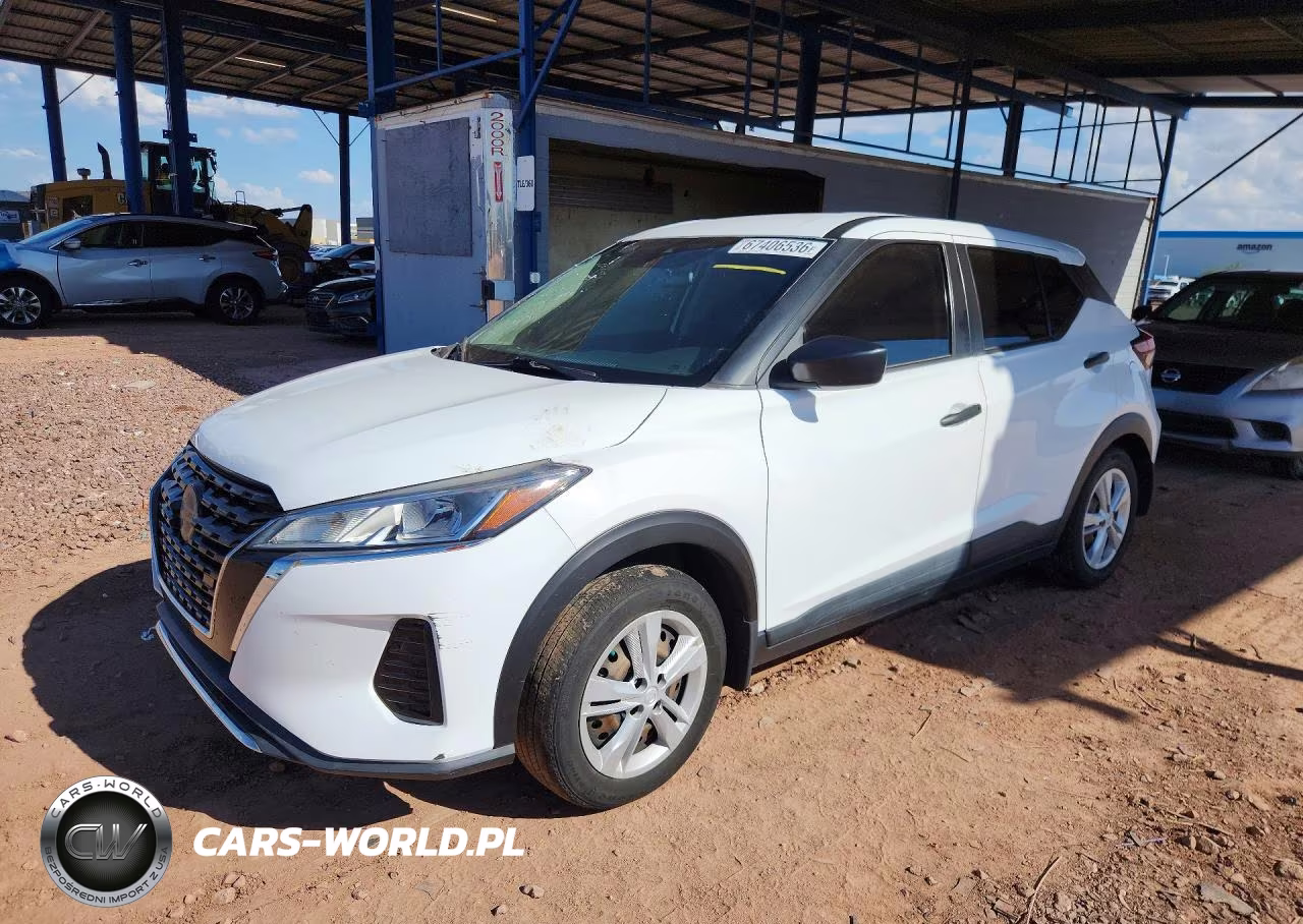 2021 Nissan Kicks S
