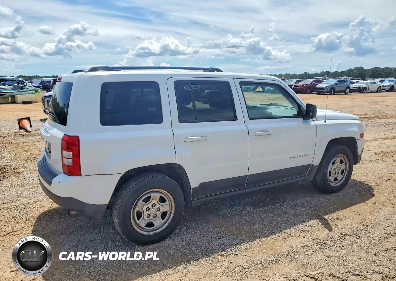 2016 Jeep Patriot Sport VIN:1C4NJPBA8GD528292 - 3