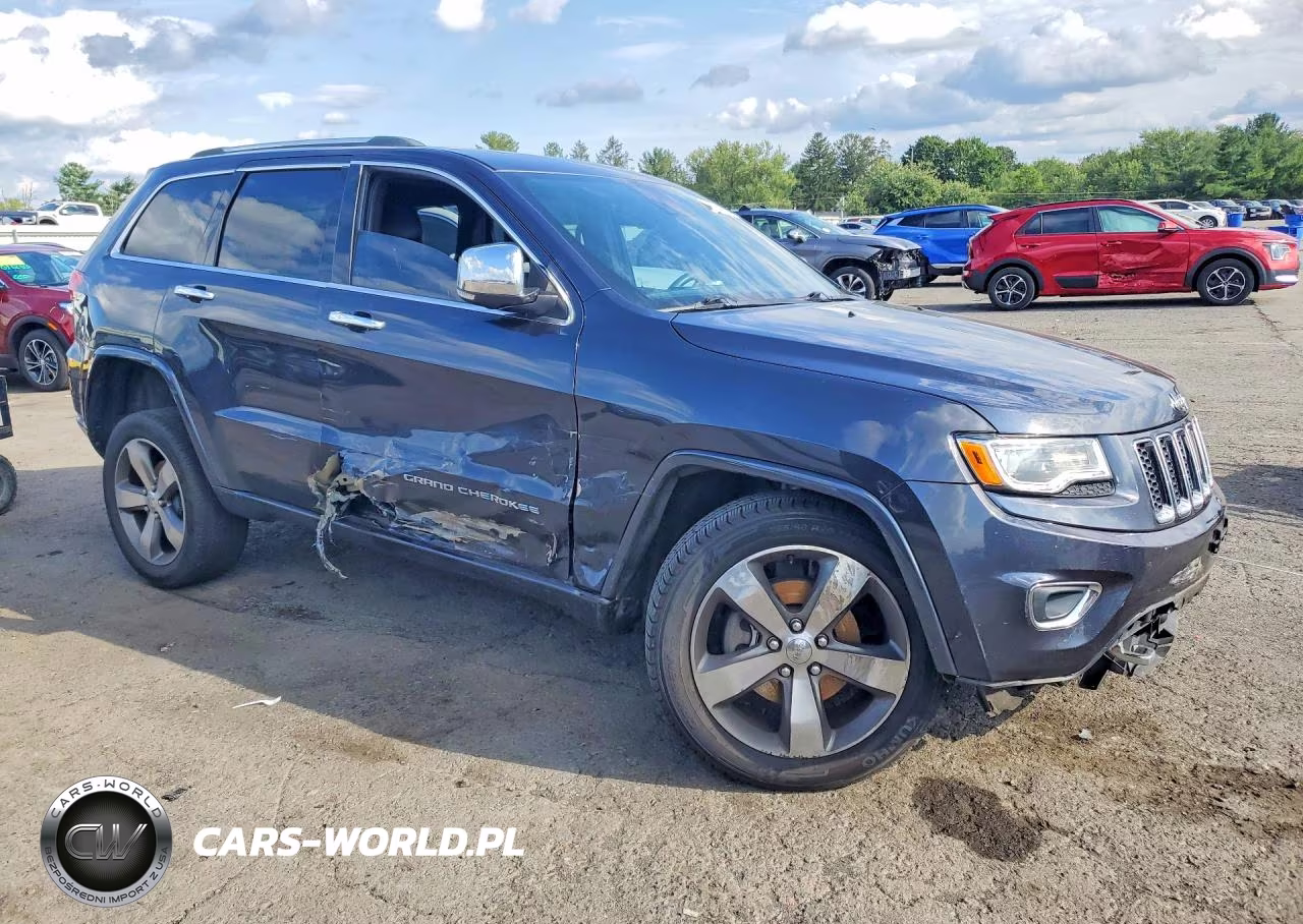 2016 Jeep Grand Cherokee Overland VIN:1C4RJFCG2GC377695 - 4
