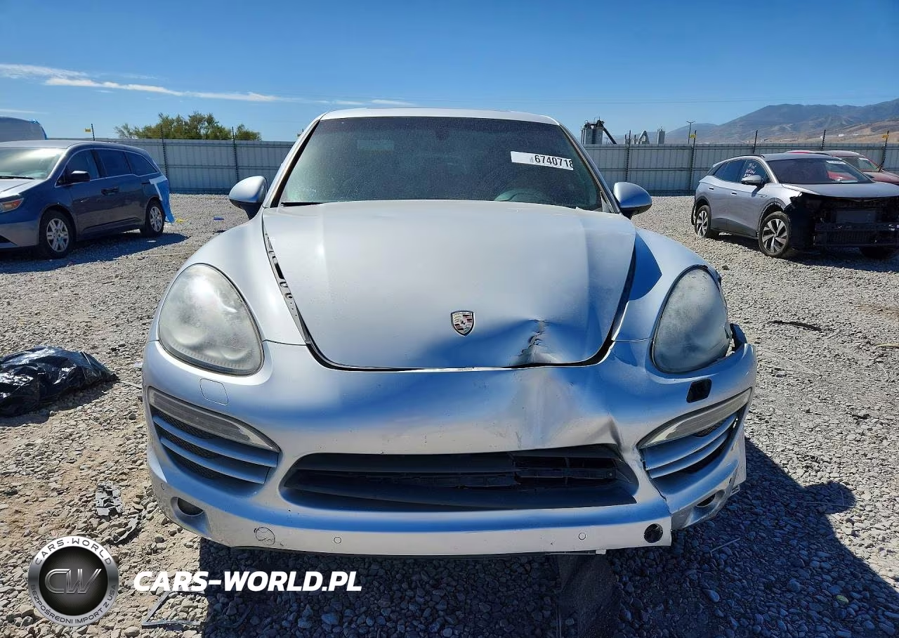 2012 Porsche Cayenne VIN:WP1AA2A20CLA00479 - 5