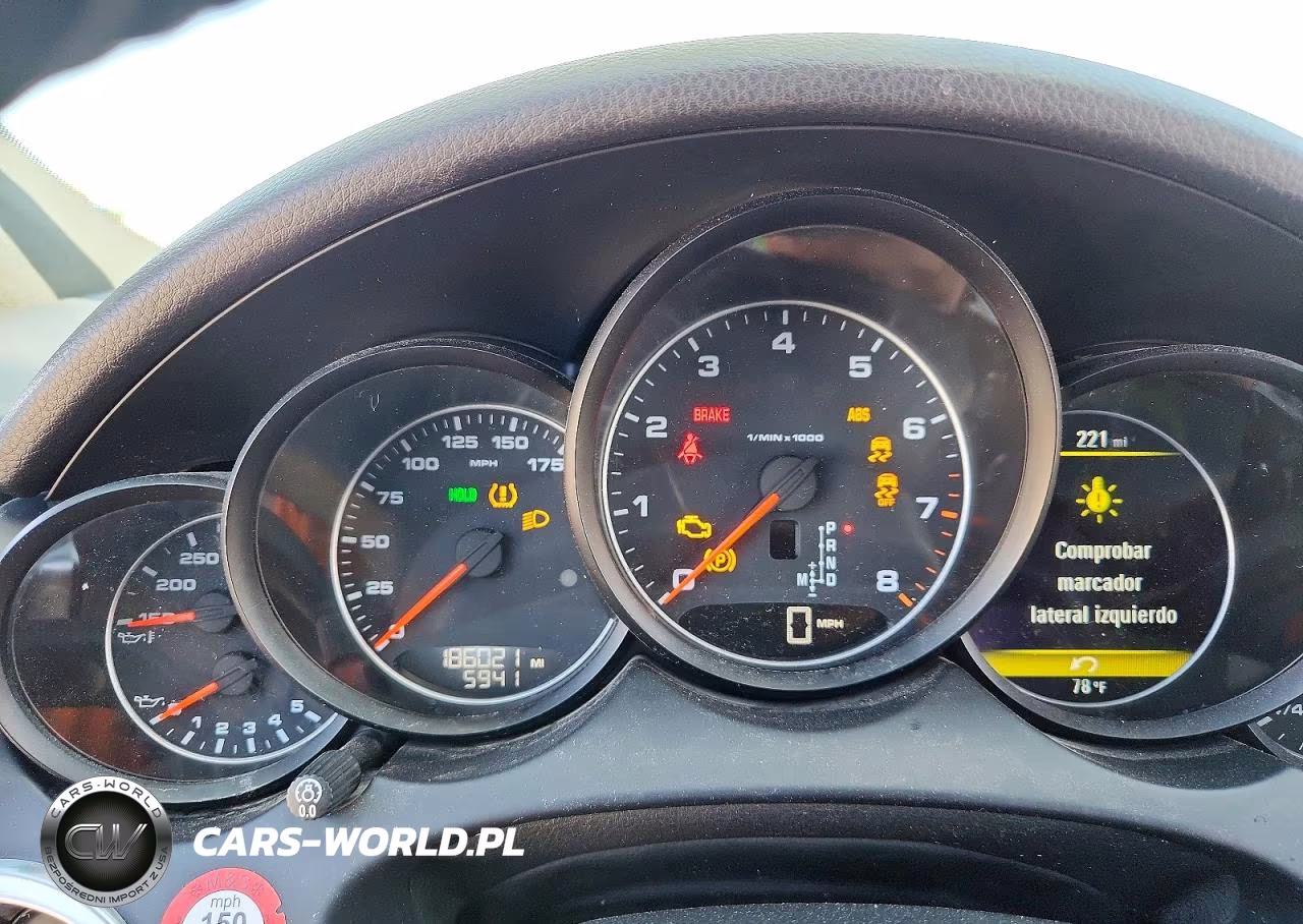 2012 Porsche Cayenne VIN:WP1AA2A20CLA00479 - 9