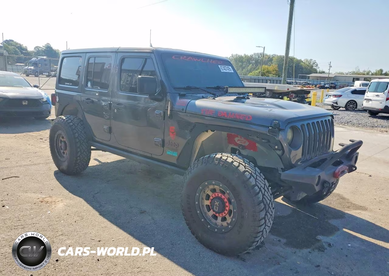 2018 Jeep Wrangler Unlimited Rubicon VIN:1C4HJXFG1JW305857 - 4