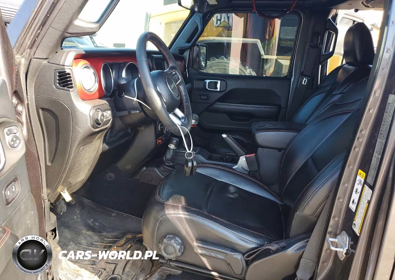 2018 Jeep Wrangler Unlimited Rubicon VIN:1C4HJXFG1JW305857 - 7