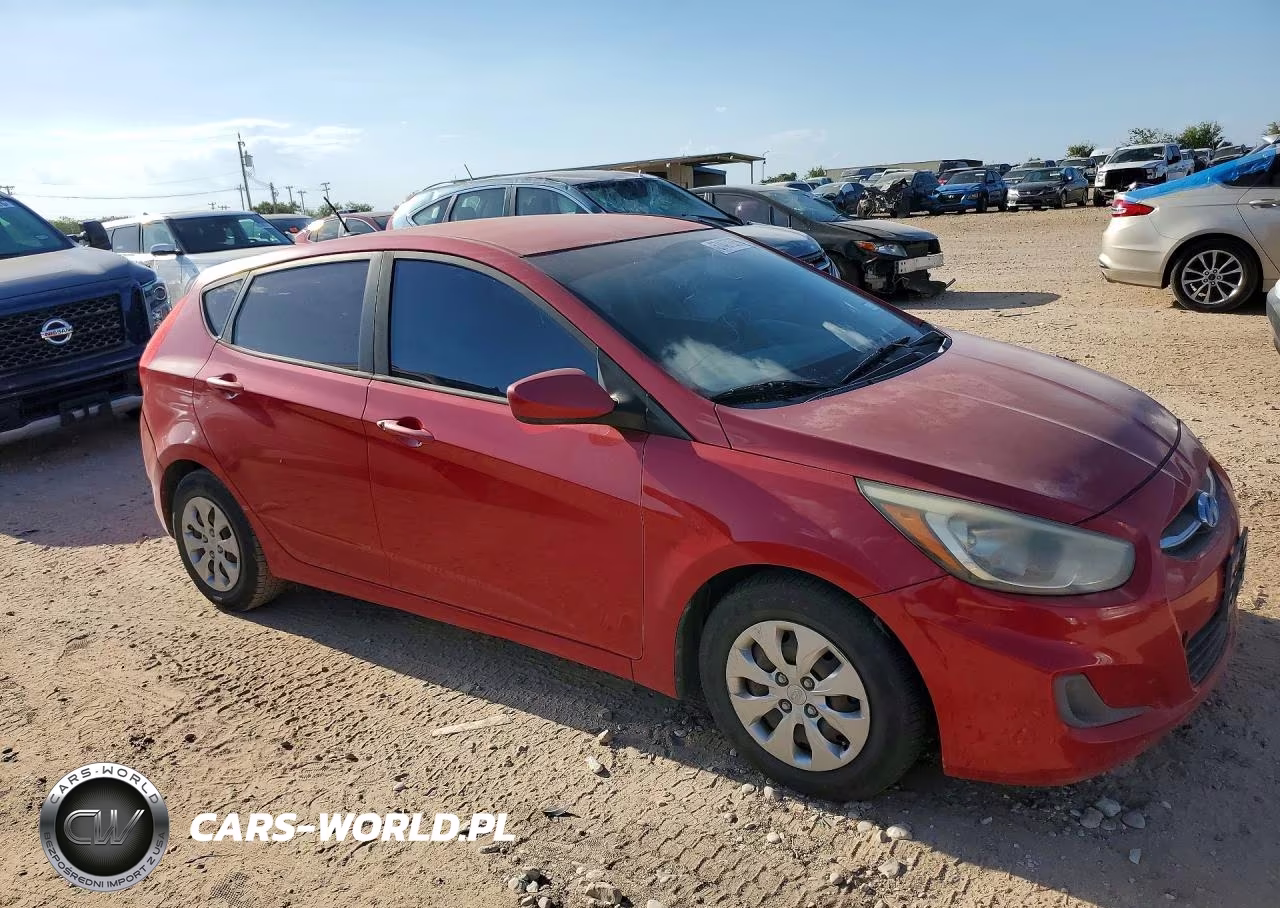 2015 Hyundai Accent Gs VIN:KMHCT5AEXFU213661 - 4