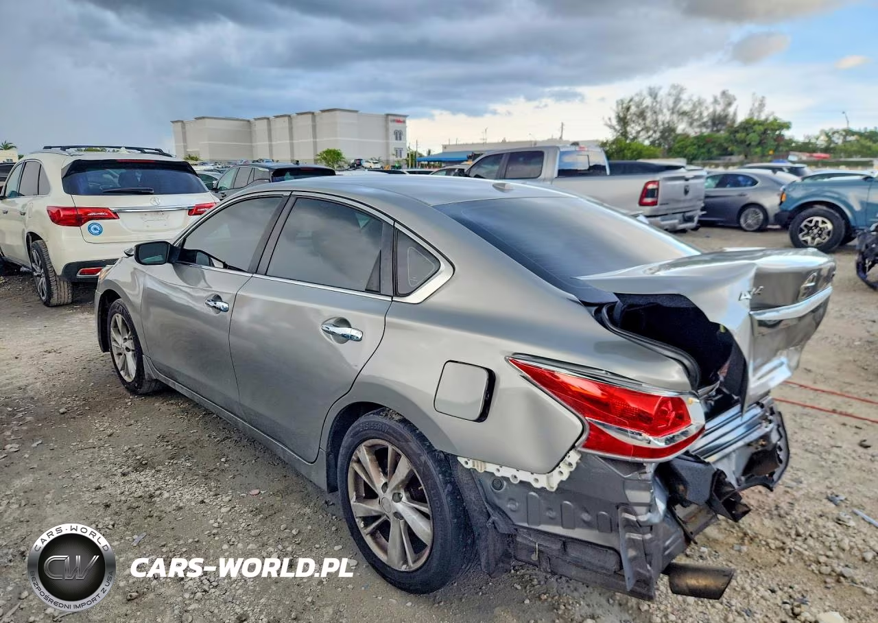 2015 Nissan Altima 2.5 Sv VIN:1N4AL3AP9FC157192 - 2