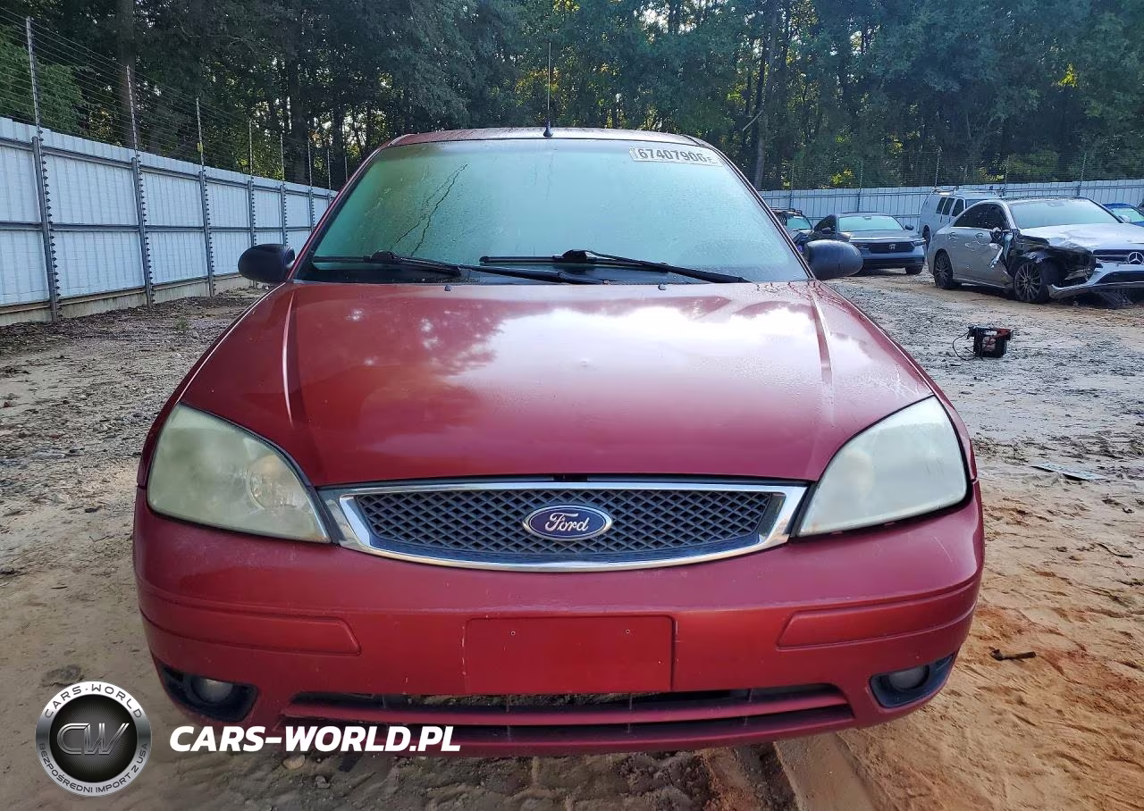 2005 Ford Focus Zx4 VIN:1FAFP34N45W163712 - 5