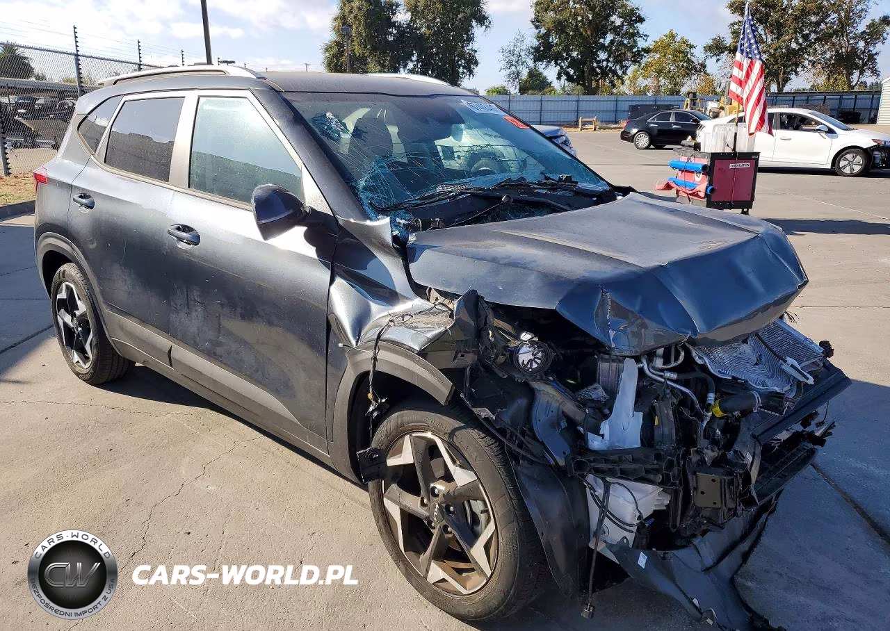 2025 Kia Seltos S VIN:KNDEU2AA4S7724023 - 4