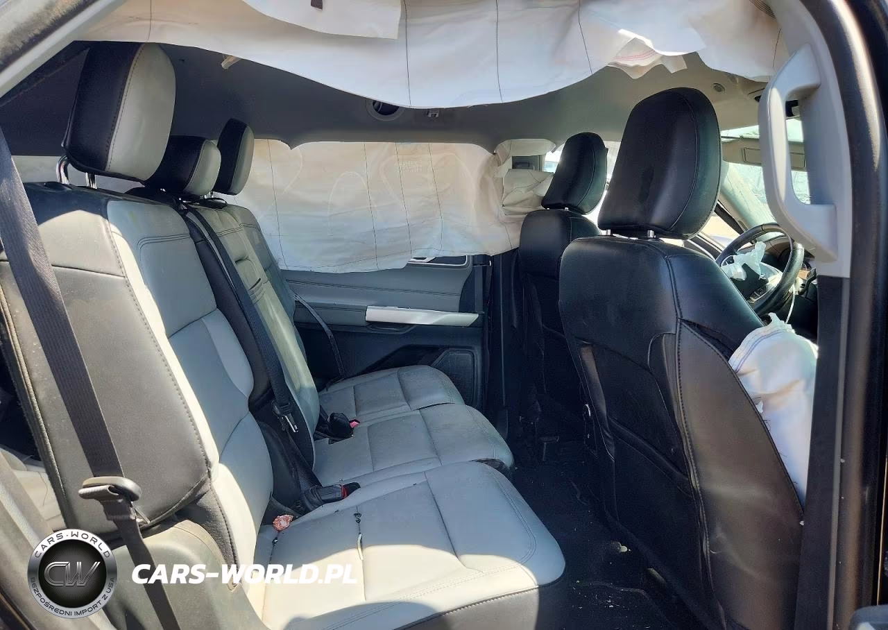 2021 Ford Explorer Xlt VIN:1FMSK8DH5MGB31550 - 11