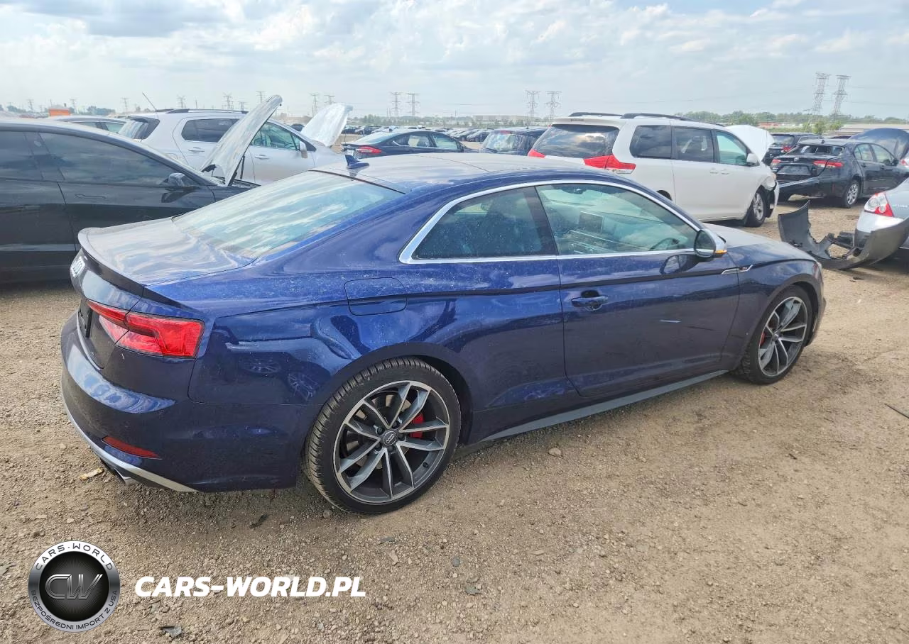 2018 Audi S5 Prestige VIN:WAUR4AF51JA001669 - 3