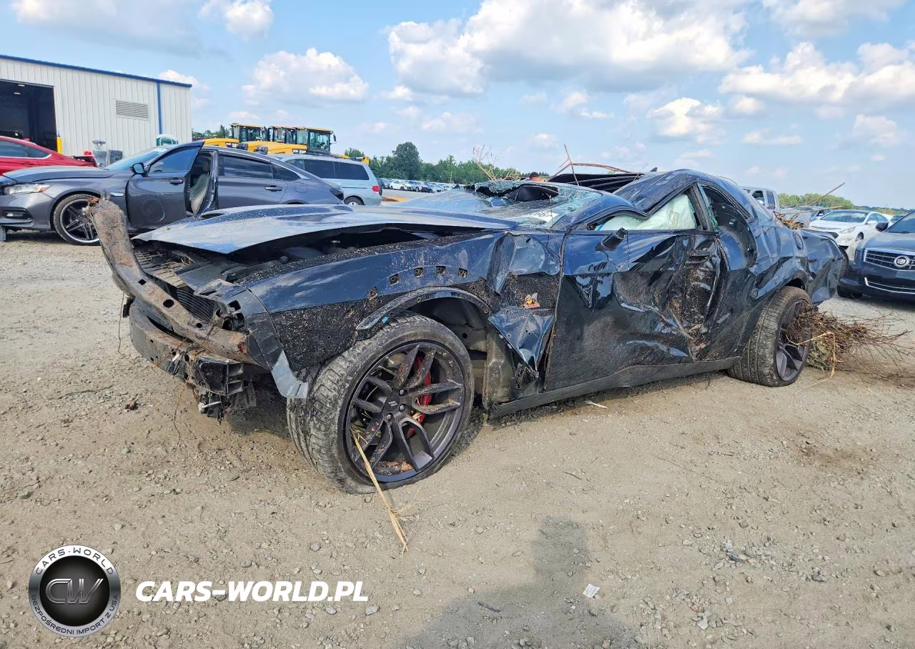 2019 Dodge Challenger R-T Scat Pack VIN:2C3CDZFJ0KH723856 - 1