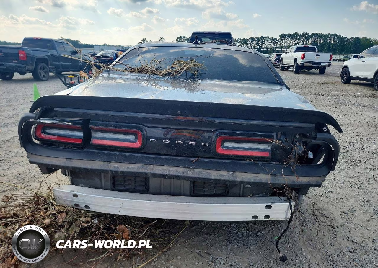 2019 Dodge Challenger R-T Scat Pack VIN:2C3CDZFJ0KH723856 - 10