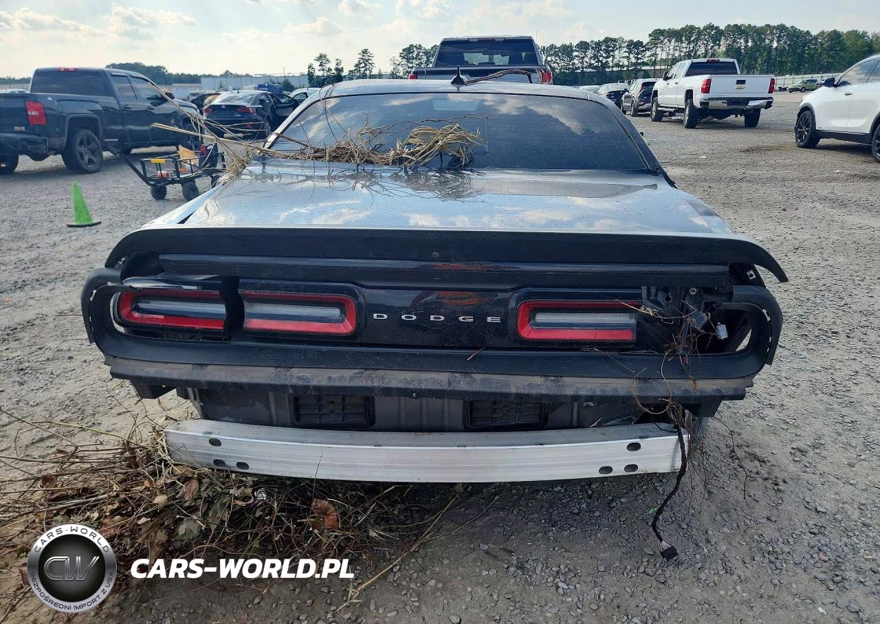 2019 Dodge Challenger R-T Scat Pack VIN:2C3CDZFJ0KH723856 - 6
