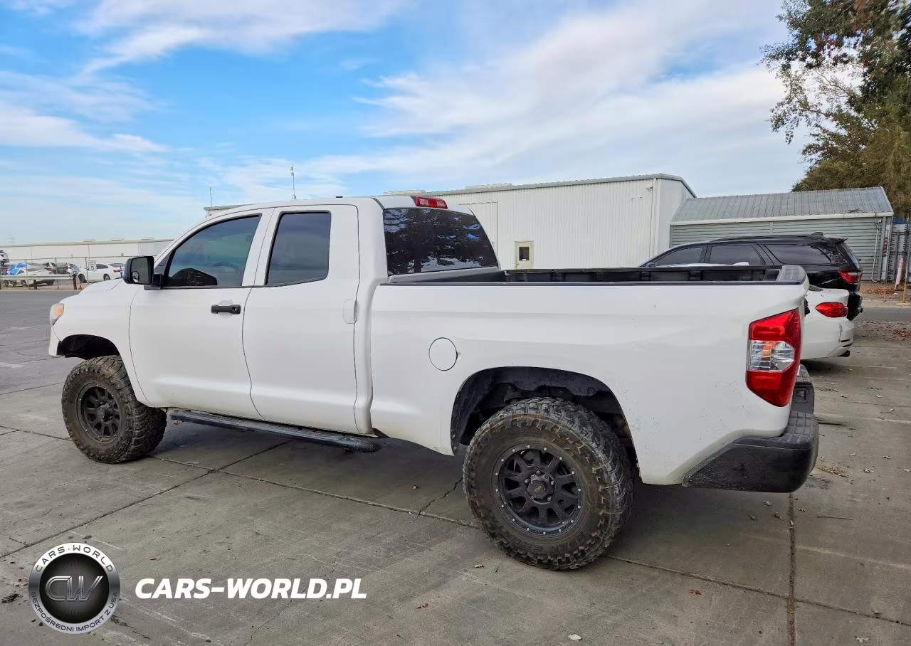 2017 Toyota Tundra Sr VIN:5TFUM5F13HX071974 - 2