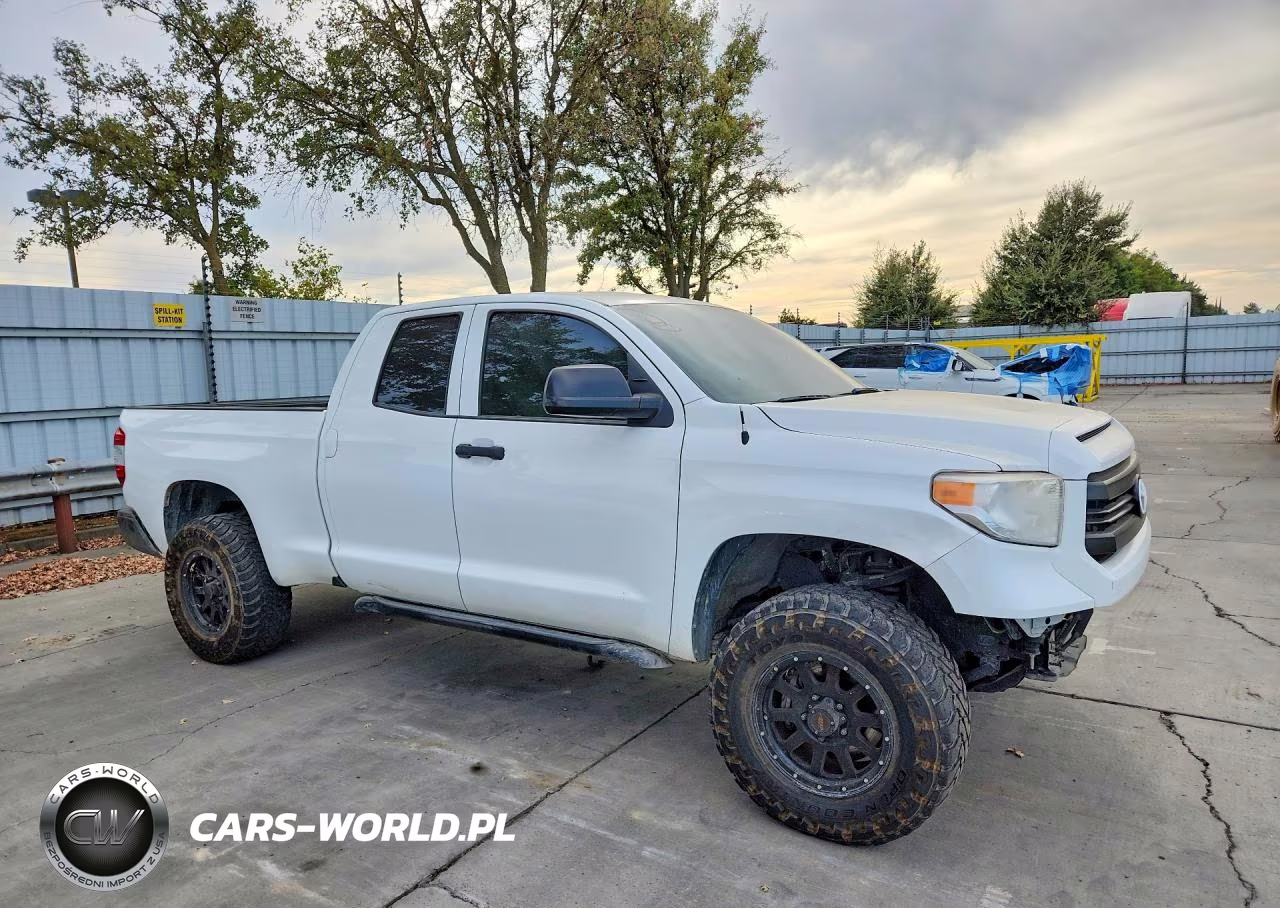 2017 Toyota Tundra Sr VIN:5TFUM5F13HX071974 - 4