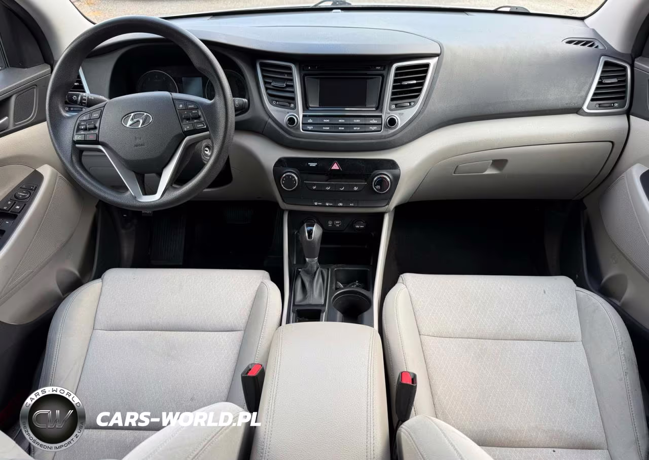 2018 Hyundai Tucson Se VIN:KM8J2CA43JU768613 - 9