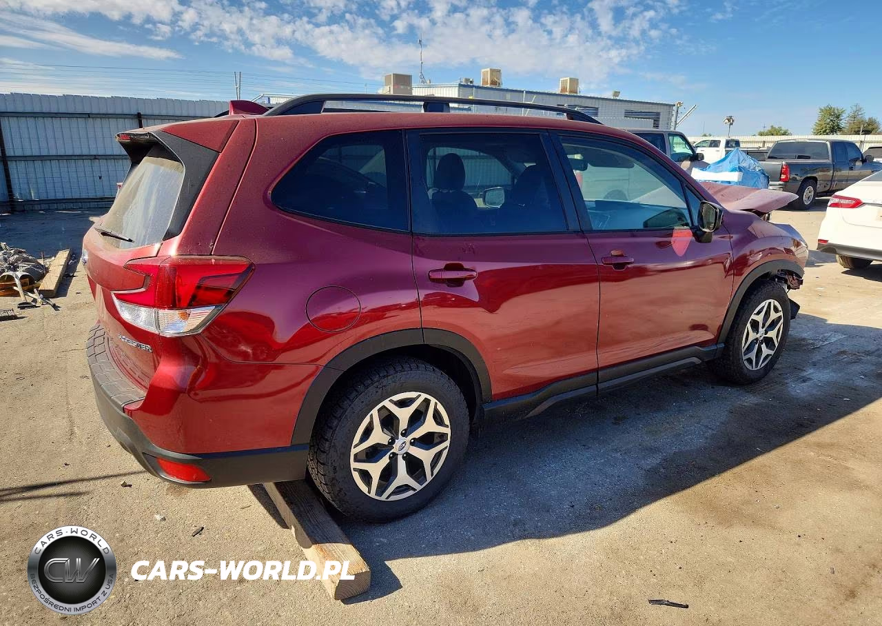 2021 Subaru Forester Premium VIN:JF2SKAJC1MH519777 - 3