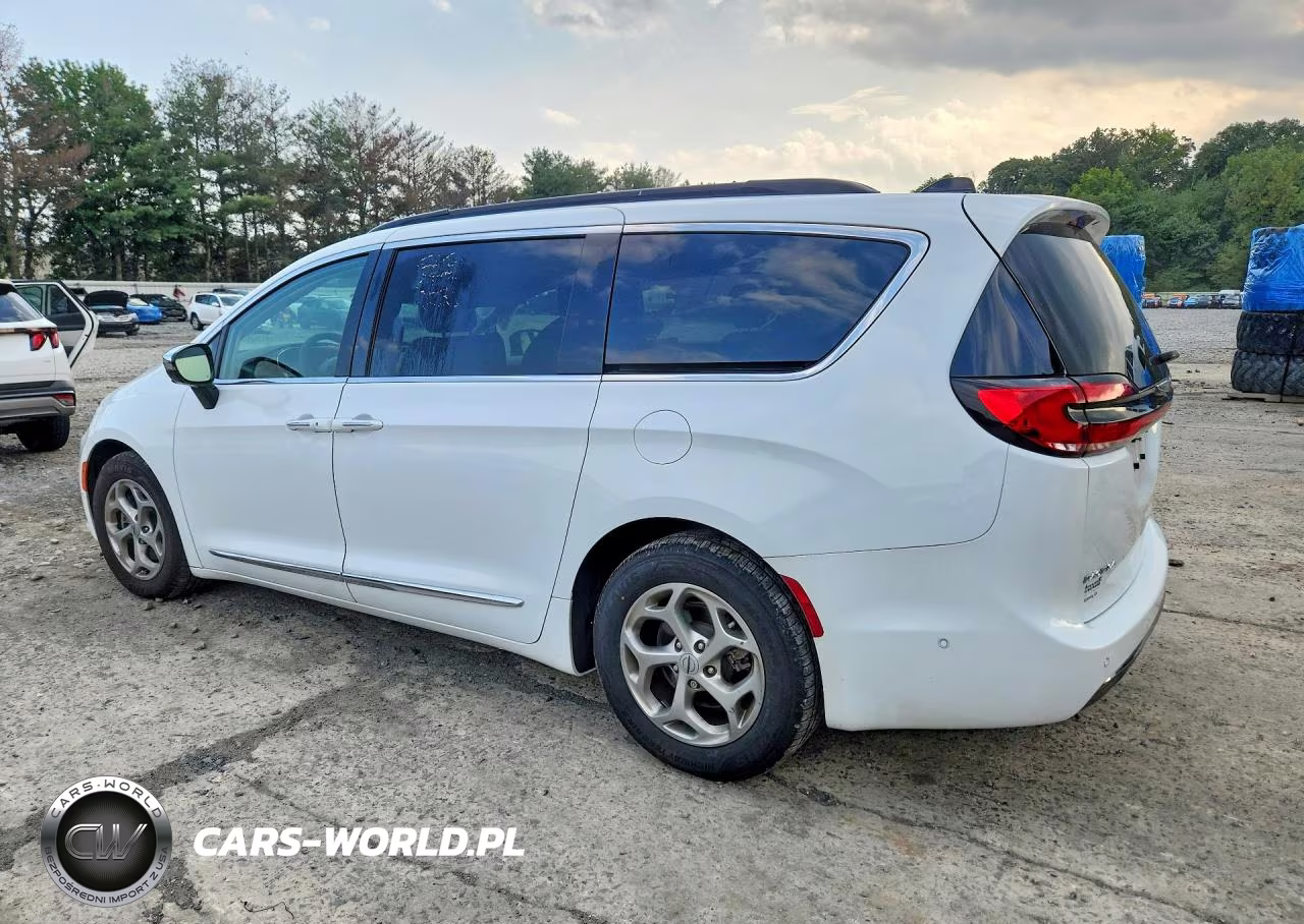 2023 Chrysler Pacifica Limited VIN:2C4RC1GG7PR575025 - 2