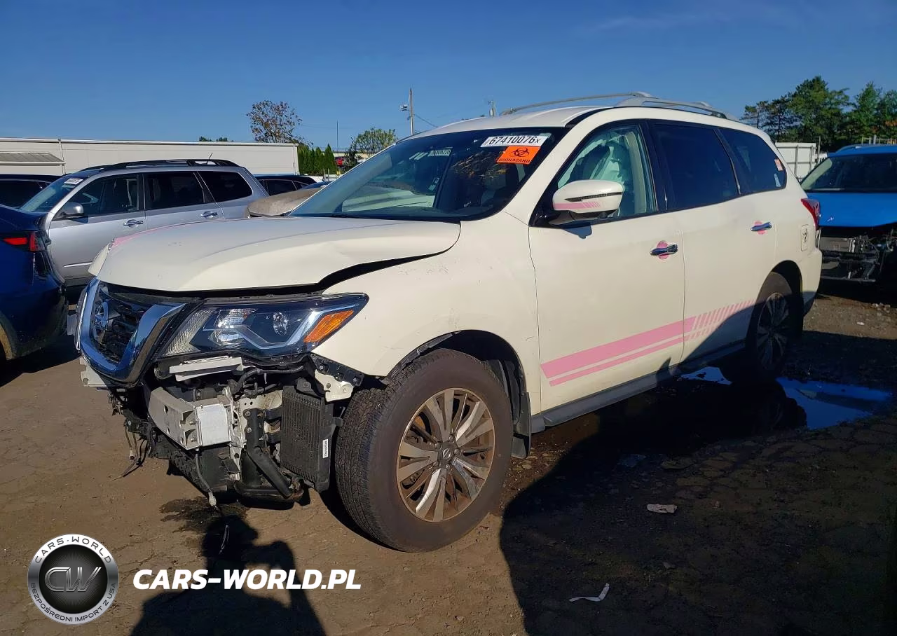2020 Nissan Pathfinder Sl