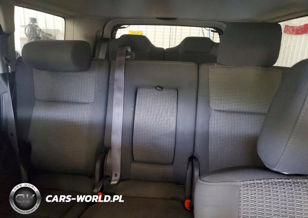 2008 Jeep Commander Sport VIN:1J8HG48K38C109938 - 10