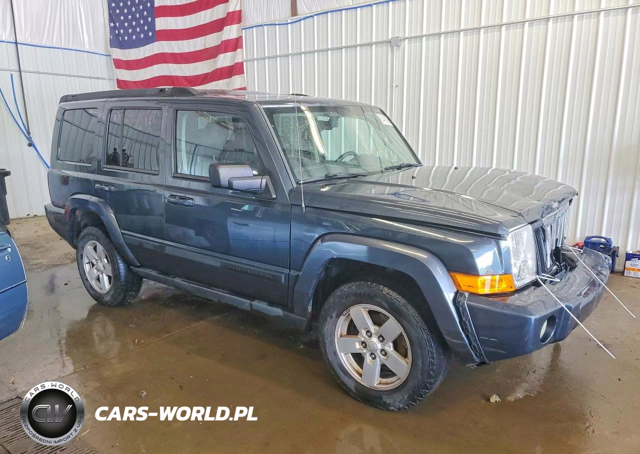 2008 Jeep Commander Sport VIN:1J8HG48K38C109938 - 4