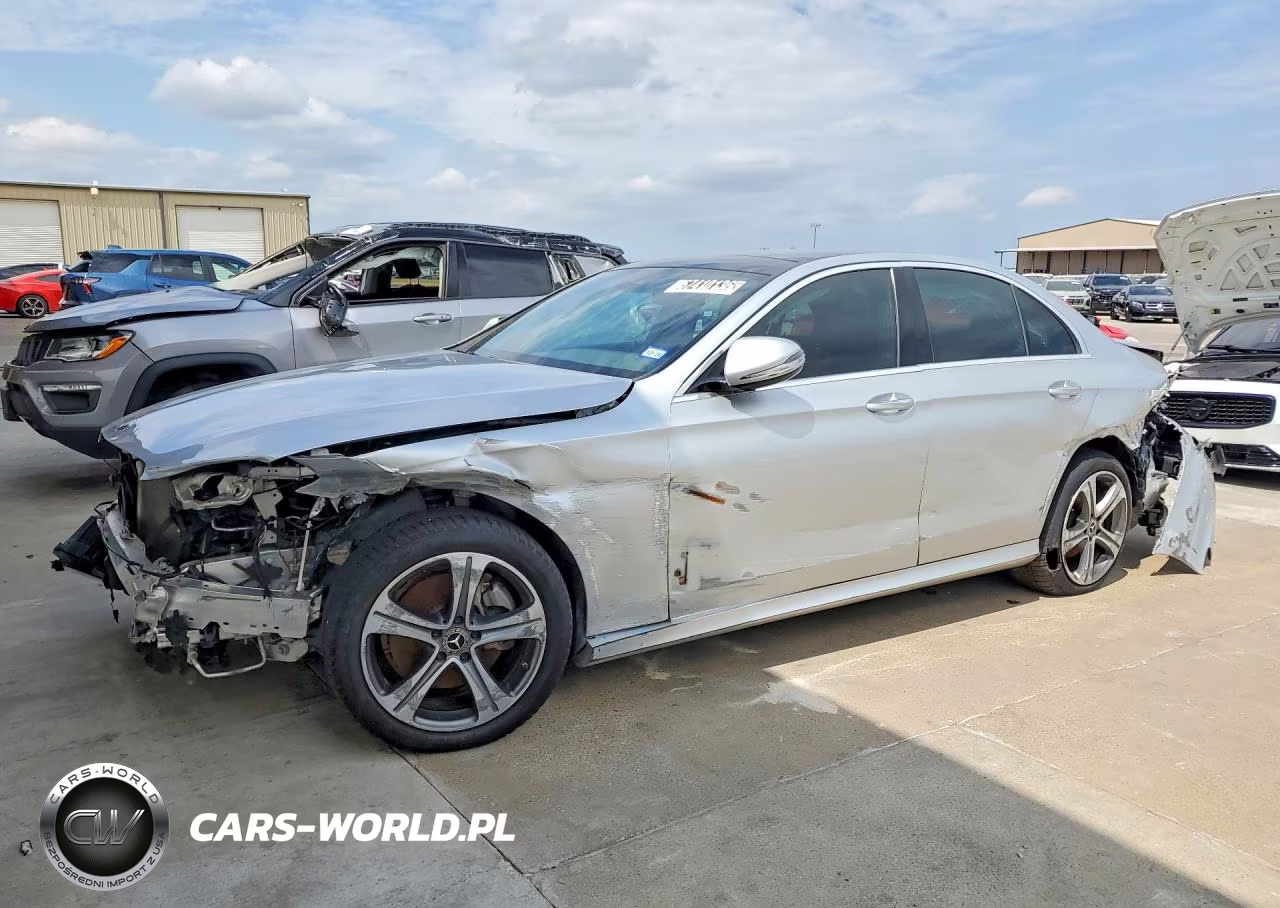 2018 Mercedes-Benz E 300 4Matic VIN:WDDZF4KBXJA470646 - 1