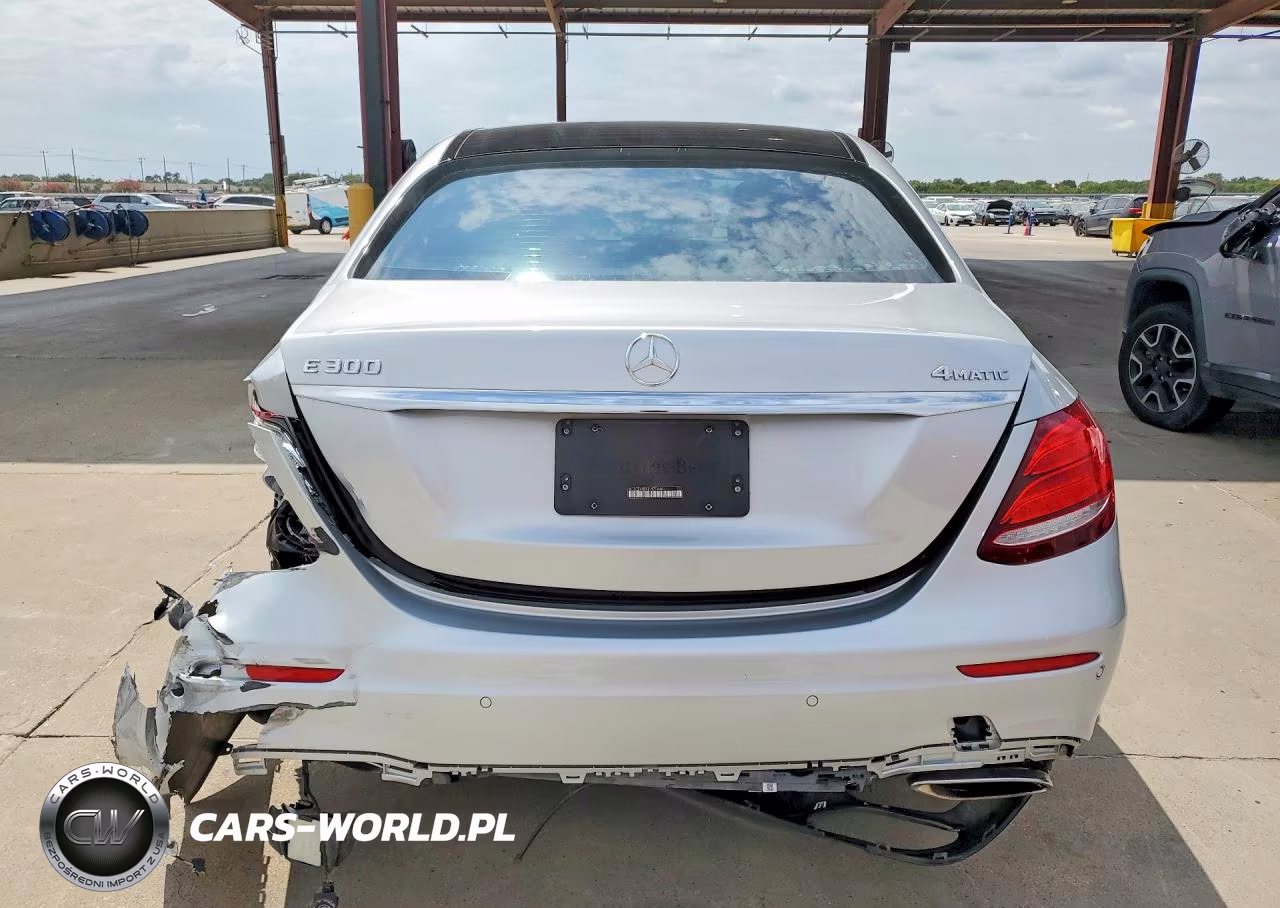 2018 Mercedes-Benz E 300 4Matic VIN:WDDZF4KBXJA470646 - 6