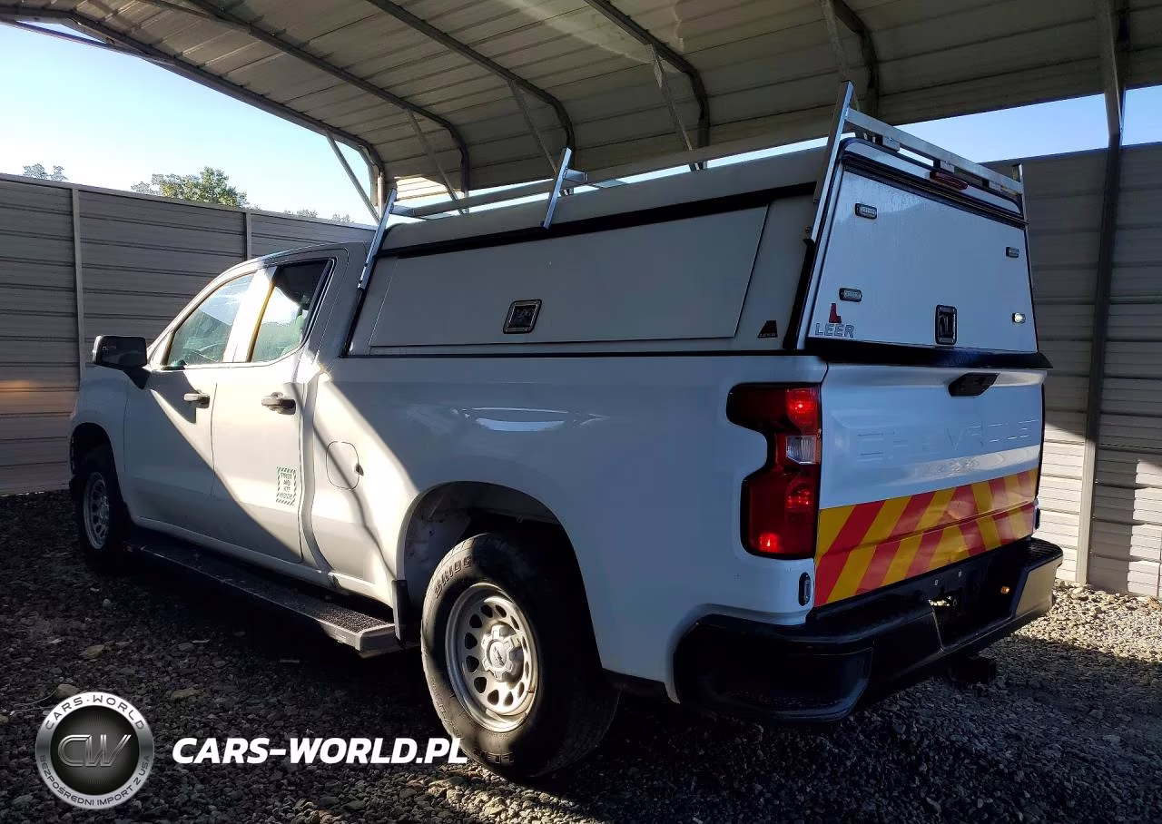2019 Chevrolet Silverado K1500 VIN:1GCRYAEH9KZ210616 - 2